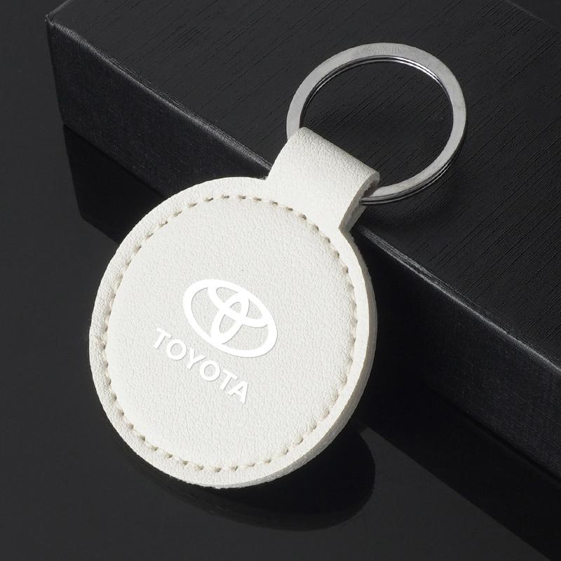 Leather Car Keychain Leather Key Chain Man Women Keyring Key Chain For Toyota 86 CHR SUPRA Corolla RAV4 Prius YARiS Hilux 1pc
Leather Car Keychain Leather Key Chain Man Women Keyring Key Chain For Toyota 86 CHR SUPRA Corolla RAV4 Prius YARiS Hilux 1pc