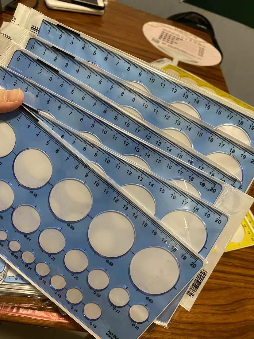 Geometric Multifunctional Transparent Drawing Ruler with Circles for Students Length 20.2CM Width 10.2CM
Geometric Multifunctional Transparent Drawing Ruler with Circles for Students Length 20.2CM Width 10.2CM