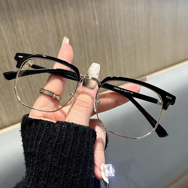 Half Frame Myopia Glasses Fashion Shortsighted Eyeglasses for Men Women Optical Goggles Diopter -1.0 to -4.0 2
Half Frame Myopia Glasses Fashion Shortsighted Eyeglasses for Men Women Optical Goggles Diopter -1.0 to -4.0 2