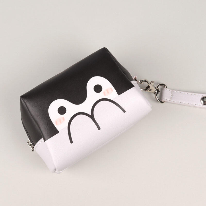 Koupen-chan Face Mini Mini Pouch
Koupen-chan Face Mini Mini Pouch