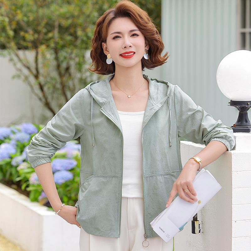 Women s Hooded Jacket - 2026 Summer Fashion: Age-Defying, Slimming Sun Protection for Middle-Aged and Elderly 2XL (55-62.5 kg)
Women s Hooded Jacket - 2026 Summer Fashion: Age-Defying, Slimming Sun Protection for Middle-Aged and Elderly 2XL (55-62.5 kg)