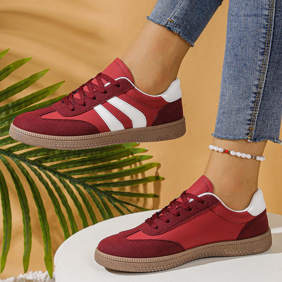 New comfortable soft soled sports shoes for summer fashionable and versatile casual shoes 41
New comfortable soft soled sports shoes for summer fashionable and versatile casual shoes 41