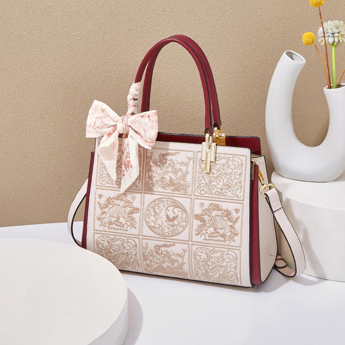 New Mom Bag Embroidered Women s Bag Fashion Handbag Large Capacity Single Shoulder Crossbody Bag Wedding Granny Bag
New Mom Bag Embroidered Women s Bag Fashion Handbag Large Capacity Single Shoulder Crossbody Bag Wedding Granny Bag