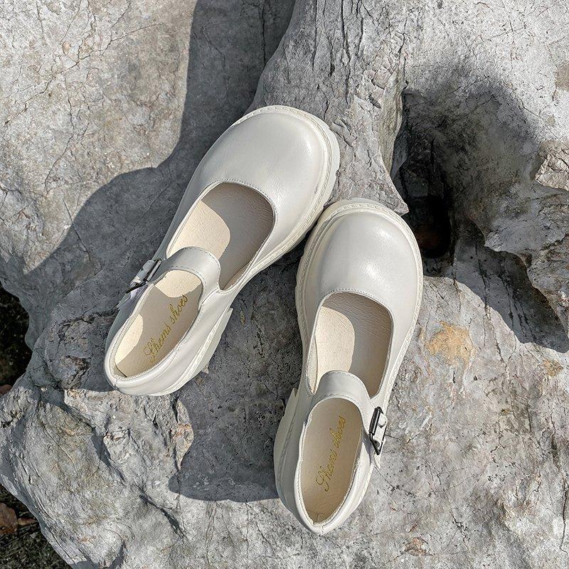 Белые туфли Мэри Джейн из маленькой кожи женские 2025 осень тонкие косплей платформа толстый каблук высокий каблук японские jk одинарные туфли 39
Белые туфли Мэри Джейн из маленькой кожи женские 2025 осень тонкие косплей платформа толстый каблук высокий каблук японские jk одинарные туфли 39