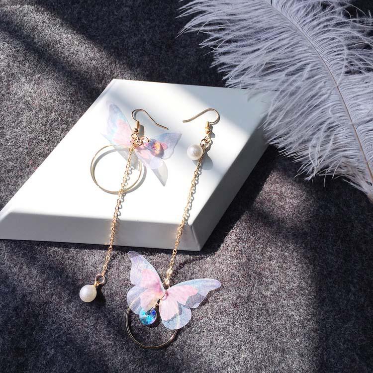 New Listing 2020 Retro Fashion Earrings Lady Asymmetry Butterfly Long Circle Wings Lady Earrings Wholesale Sale Earring Pendant
New Listing 2020 Retro Fashion Earrings Lady Asymmetry Butterfly Long Circle Wings Lady Earrings Wholesale Sale Earring Pendant