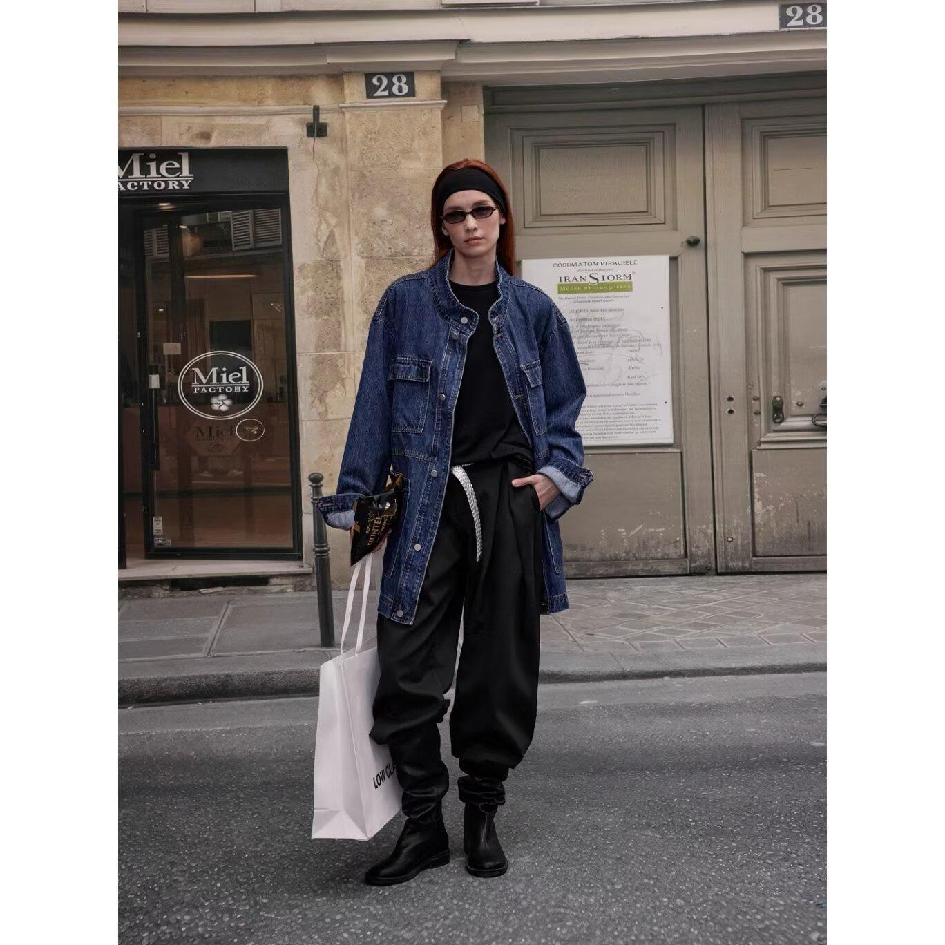 Men s Plus Size Trendy Jacket: European & American Styles, Hong Kong, Harajuku, & Korean Influences 2XL up to 100 kg темно-синього кольору
Men s Plus Size Trendy Jacket: European & American Styles, Hong Kong, Harajuku, & Korean Influences 2XL up to 100 kg темно-синього кольору