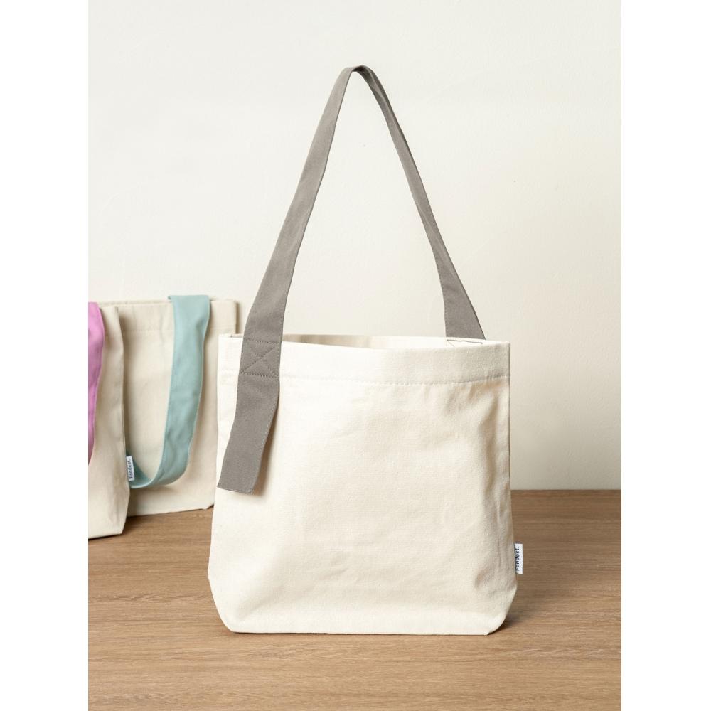 Daiso Simple Shoulder Bag
Daiso Simple Shoulder Bag