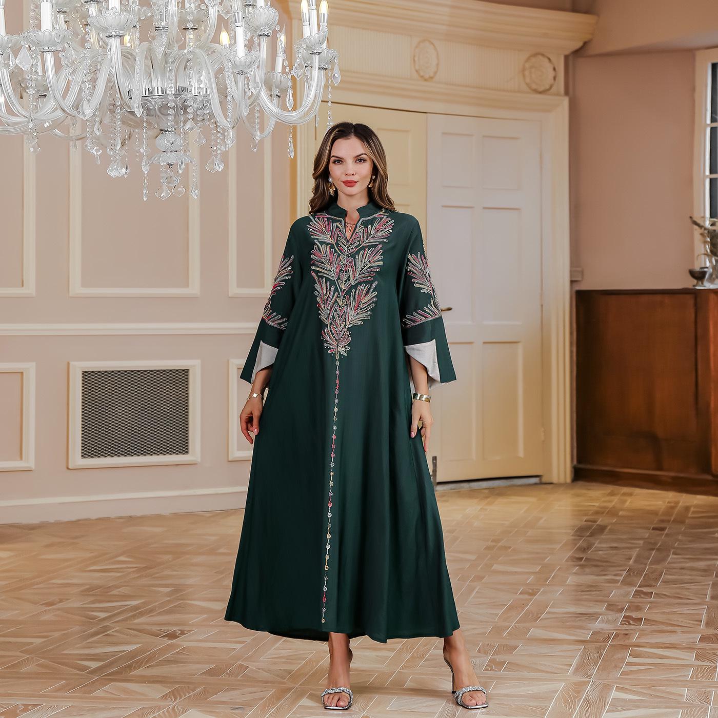 Women s Embroidered Abaya Dress: Middle East Fashion M зелений
Women s Embroidered Abaya Dress: Middle East Fashion M зелений