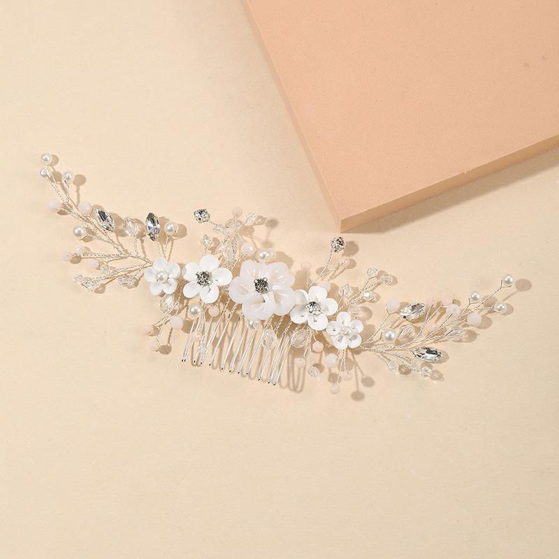 New Bridal Accessories Wedding Dress Disc Hair Headgear Handmade Flower Insert Comb Soft Pottery Rhinestone Hair Comb білий
New Bridal Accessories Wedding Dress Disc Hair Headgear Handmade Flower Insert Comb Soft Pottery Rhinestone Hair Comb білий