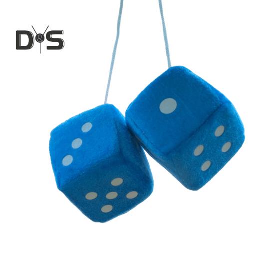 Плюшевая подвеска в виде игральных костей со шнурком, винтажное подвесное украшение для автомобиля, игрушка для снятия стресса, украшение для салона автомобиля, зеркало заднего вида синий
Плюшевая подвеска в виде игральных костей со шнурком, винтажное подвесное украшение для автомобиля, игрушка для снятия стресса, украшение для салона автомобиля, зеркало заднего вида синий