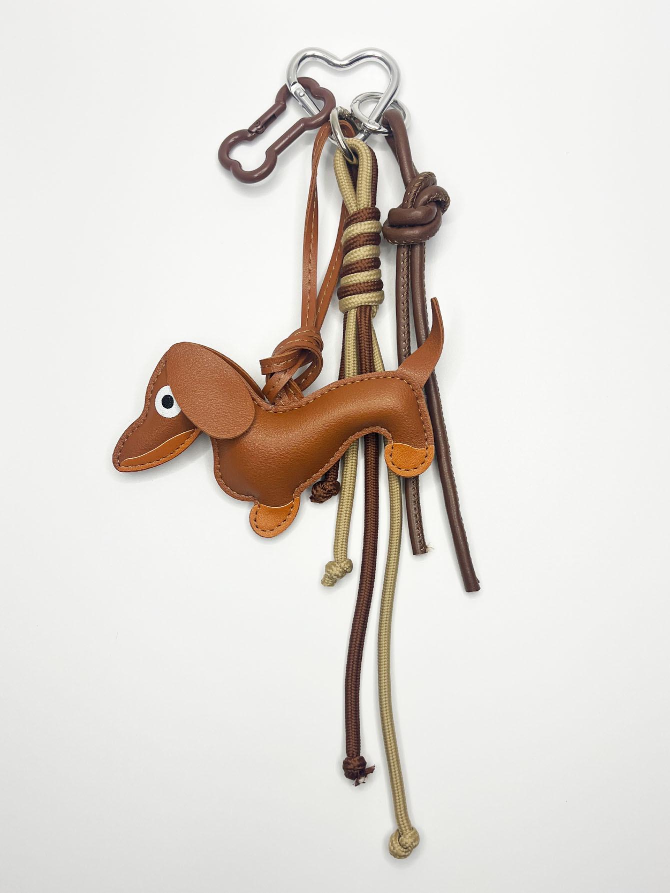 Креативний Мультяшний Такса Шкіряний Брелок Підвіска - Шарм для Сумки у Стилі Miu з Мотузкою
Креативний Мультяшний Такса Шкіряний Брелок Підвіска - Шарм для Сумки у Стилі Miu з Мотузкою