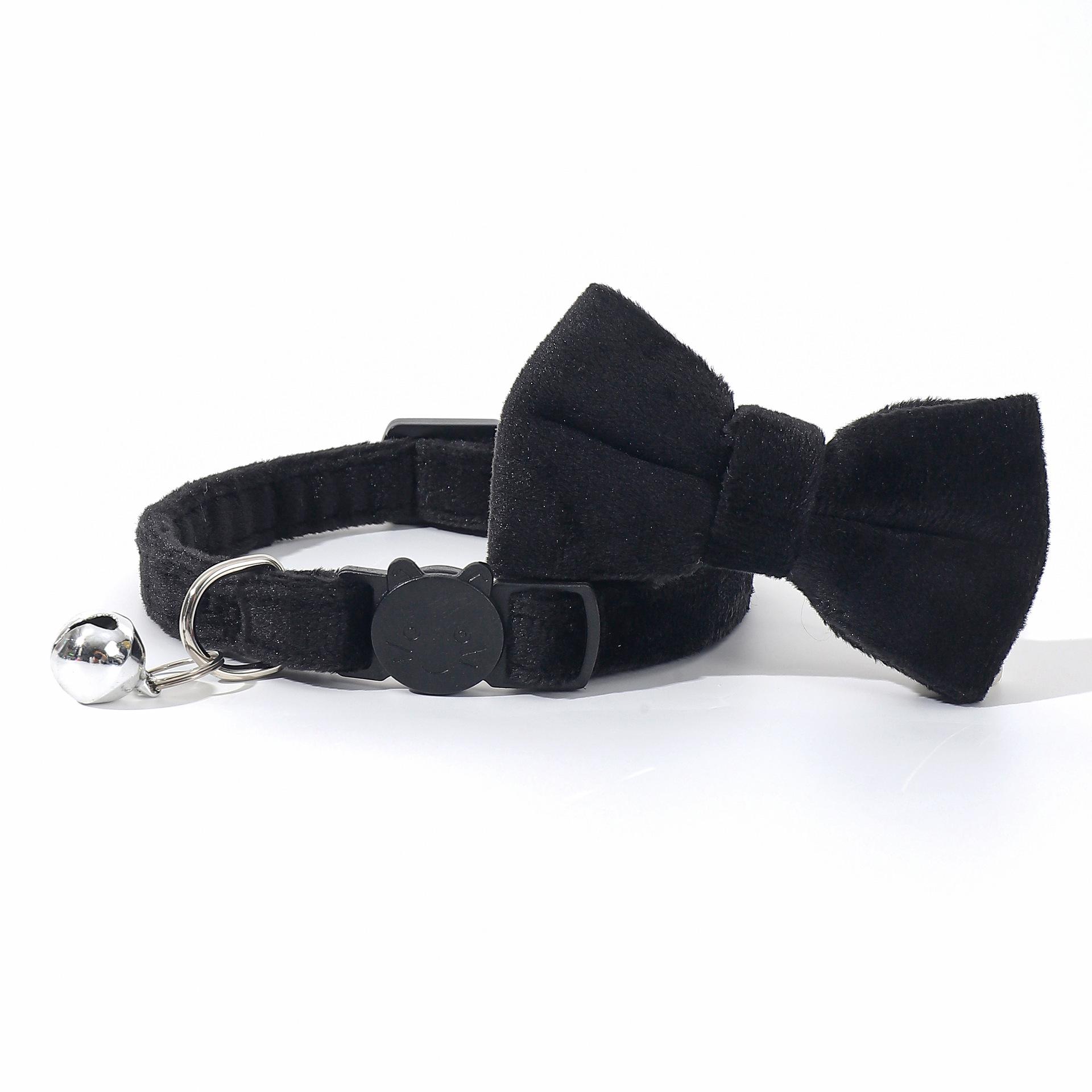 Velvet Bow Tie Cat Collar with Bell, Multiple Colors Available чёрный
Velvet Bow Tie Cat Collar with Bell, Multiple Colors Available чёрный