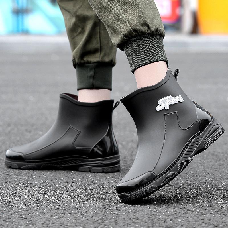 Men s medium rain shoes fashion night reflective integrated bundle waterproof shoes non-slip men s rain boots fishing rubber shoes 44
Men s medium rain shoes fashion night reflective integrated bundle waterproof shoes non-slip men s rain boots fishing rubber shoes 44