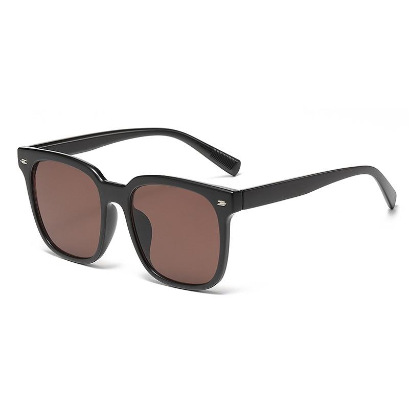 Велика оправа в стилі ретро, квадрат, модні сонцезахисні окуляри унісекс, модні чоловічі сонцезахисні окуляри, жіночі сонцезахисні окуляри в стилі ретро коричневий
Велика оправа в стилі ретро, квадрат, модні сонцезахисні окуляри унісекс, модні чоловічі сонцезахисні окуляри, жіночі сонцезахисні окуляри в стилі ретро коричневий