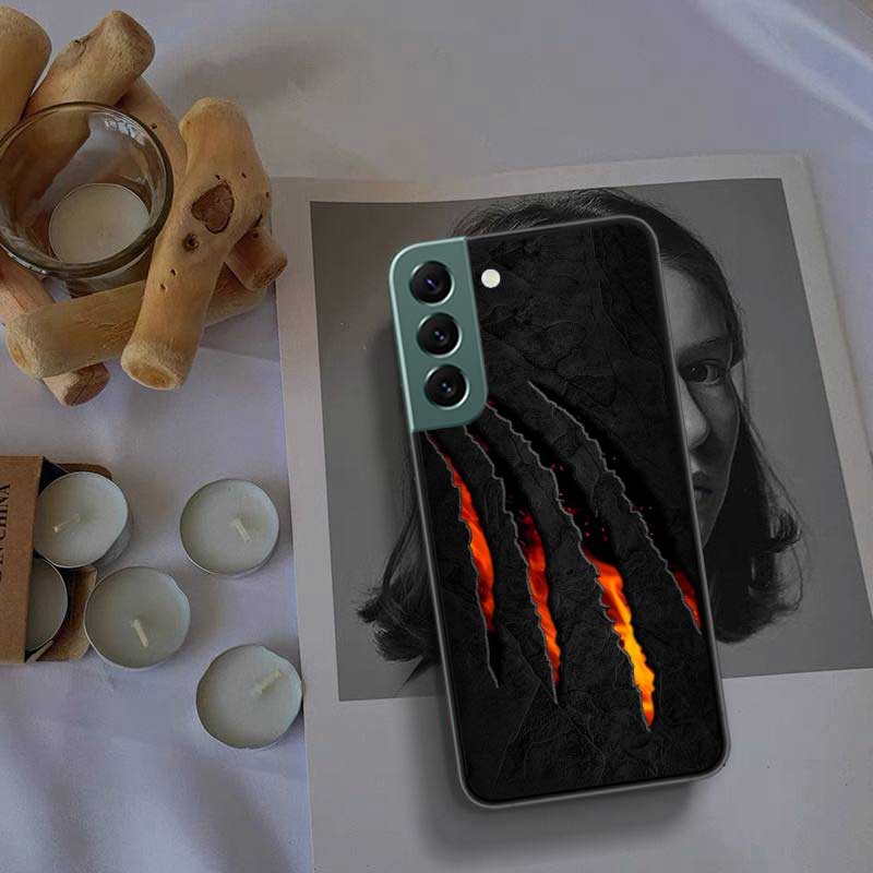 Fierce Beast Claws Scratch Marks Phone Case For Samsung Galaxy S22 S25 Ultra S21 S10 Plus S26 Edge S20 S23 S24 FE Cover Sili Samsung S21 Plus
Fierce Beast Claws Scratch Marks Phone Case For Samsung Galaxy S22 S25 Ultra S21 S10 Plus S26 Edge S20 S23 S24 FE Cover Sili Samsung S21 Plus