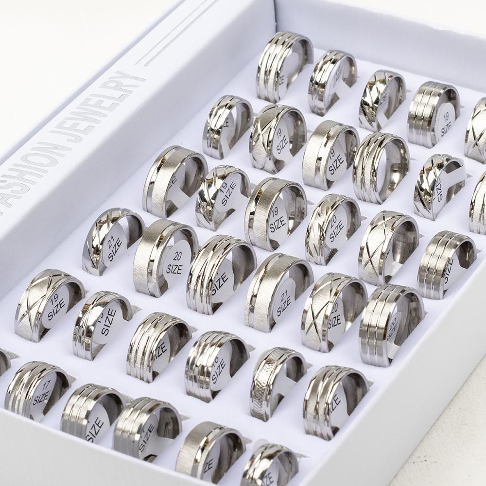 24pcs/lot Fashion High Quality Stripe Stainless Steel Gold Silver Plated Rings Jewelry For Women Men Mix Style Party size17-21mm&24 Pieces срібний
24pcs/lot Fashion High Quality Stripe Stainless Steel Gold Silver Plated Rings Jewelry For Women Men Mix Style Party size17-21mm&24 Pieces срібний