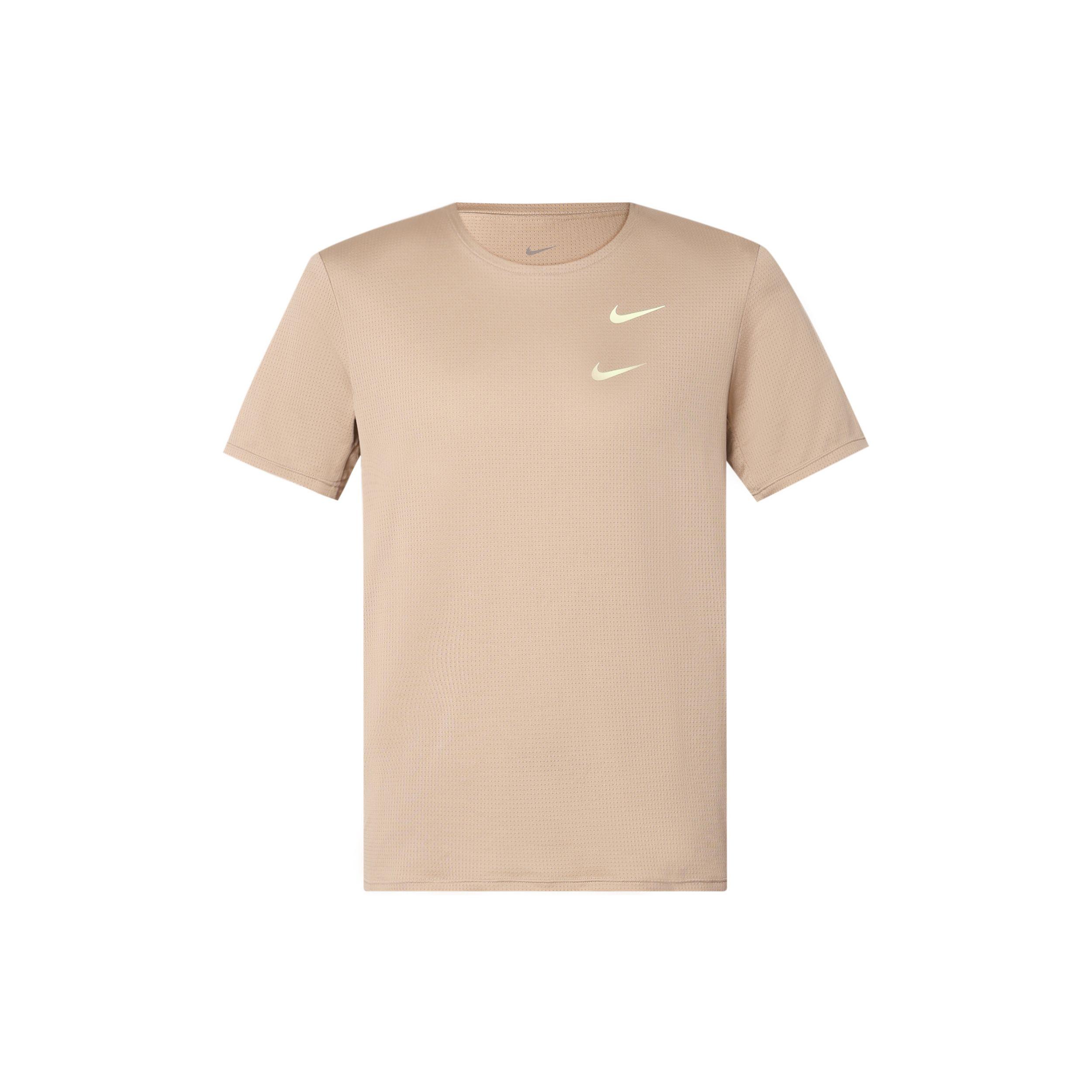 Мужская быстросохнущая футболка с короткими рукавами Nike Dri-FIT Rise 365 с граффити и светоотражающим принтом для бега, мужские топы Maize DD5356-200 M
Мужская быстросохнущая футболка с короткими рукавами Nike Dri-FIT Rise 365 с граффити и светоотражающим принтом для бега, мужские топы Maize DD5356-200 M