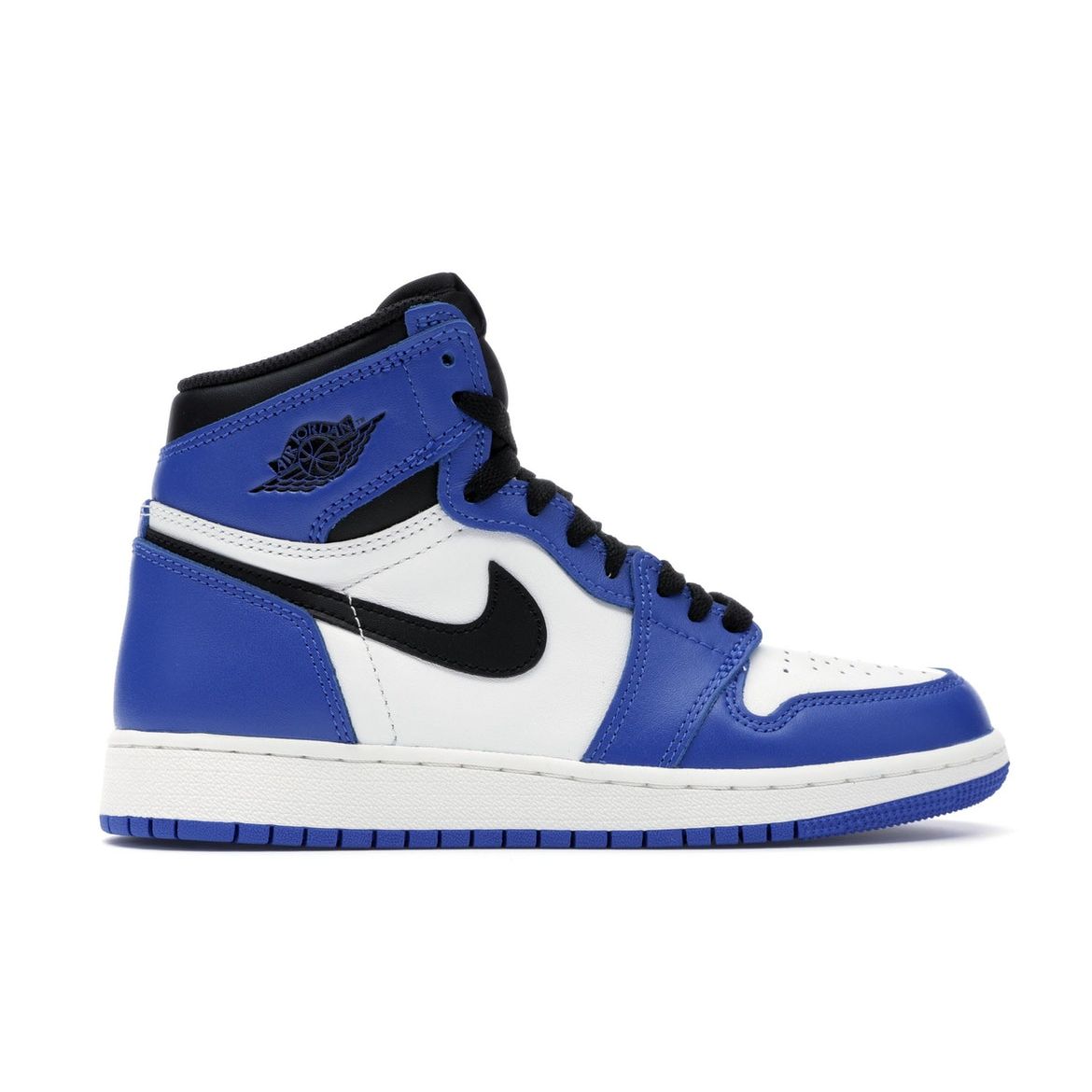 Детские кроссовки Air Jordan 1 Retro High OG BG Game Royal Белый Черный-Саммит-Белый 575441-403
Детские кроссовки Air Jordan 1 Retro High OG BG Game Royal Белый Черный-Саммит-Белый 575441-403