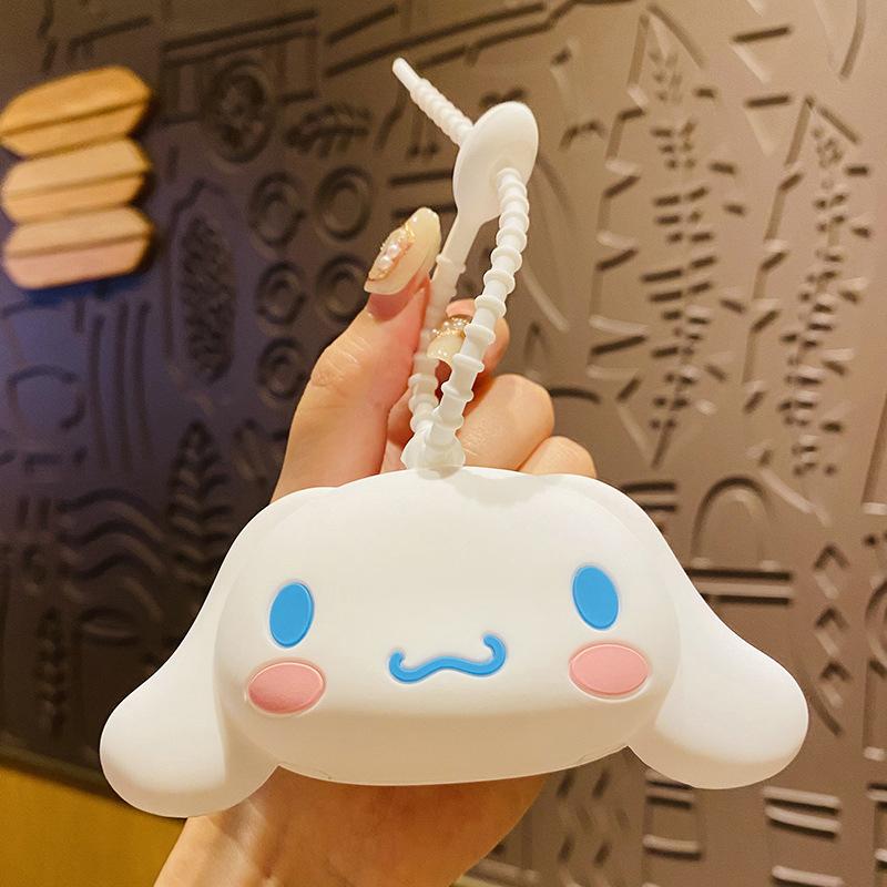 Sanrio Мини Силиконовый Брелок-Мешочек Держатель для Монет Мультяшные Кошельки Сумка для Хранения Наушников
Sanrio Мини Силиконовый Брелок-Мешочек Держатель для Монет Мультяшные Кошельки Сумка для Хранения Наушников