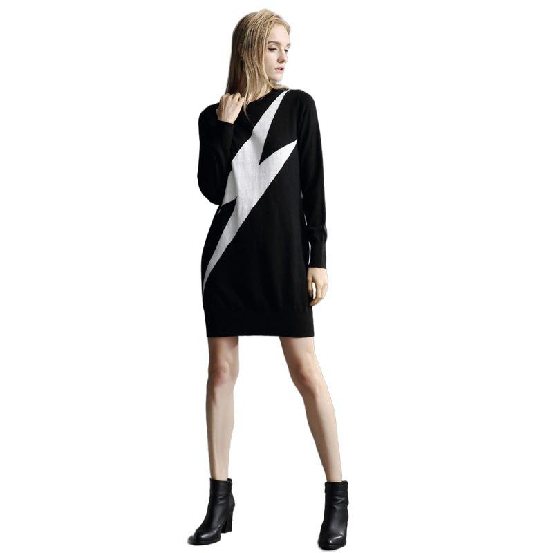 2024 Knitted Mid-Length Jacquard Sweater Dress – Round Neck & Long Sleeve One Size
2024 Knitted Mid-Length Jacquard Sweater Dress – Round Neck & Long Sleeve One Size