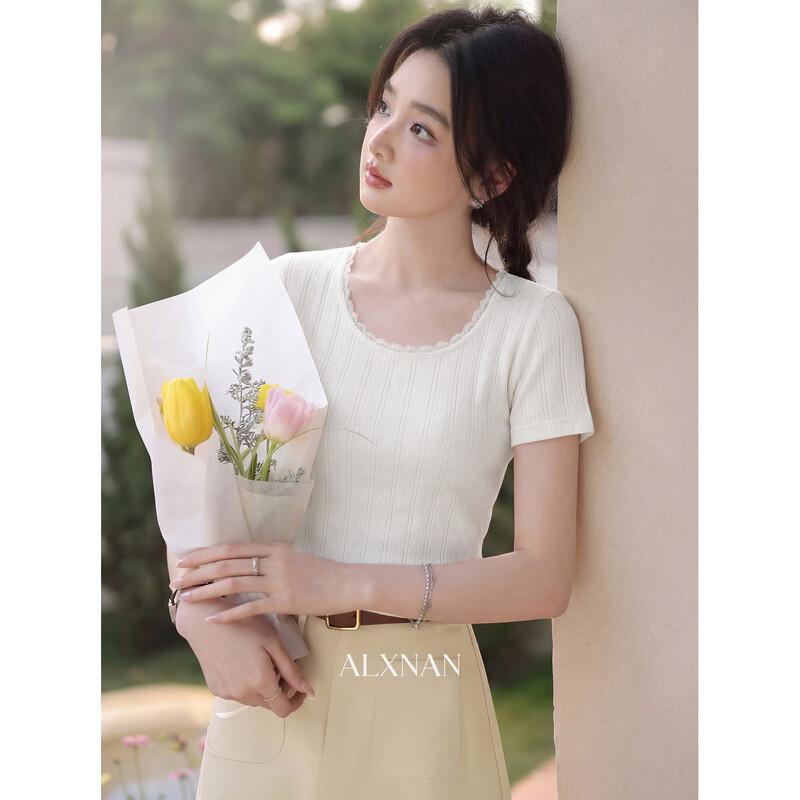 Women s Elegant Slim-Fit Round Neck T-Shirt L
Women s Elegant Slim-Fit Round Neck T-Shirt L