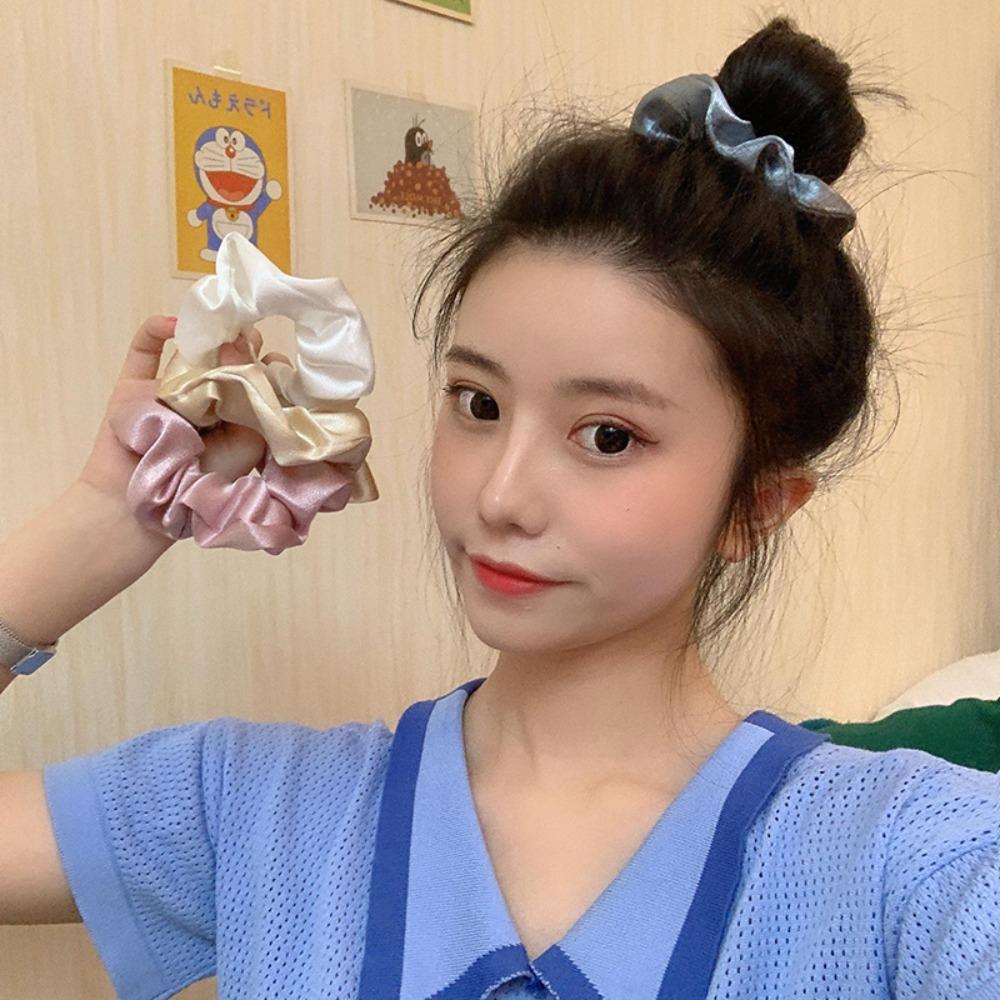 Korean Puff Hair Loop High Elastic Hair Scrunchie Fashion Ponytail Strap for Meatball Head
Korean Puff Hair Loop High Elastic Hair Scrunchie Fashion Ponytail Strap for Meatball Head