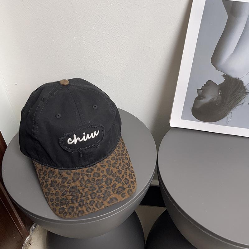 Korean Retro Hot Girl Leopard Print Baseball Hat Women American Versatile Sun Protection Color Blocking Face Showing Small Duckling Hat Men M(56-58cm)
Korean Retro Hot Girl Leopard Print Baseball Hat Women American Versatile Sun Protection Color Blocking Face Showing Small Duckling Hat Men M(56-58cm)