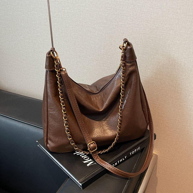 Spacious Simple Stylish Chain Single Shoulder Underarm Bag Fall Winter New Style Vintage Unique Slant Bag for Work small
Spacious Simple Stylish Chain Single Shoulder Underarm Bag Fall Winter New Style Vintage Unique Slant Bag for Work small