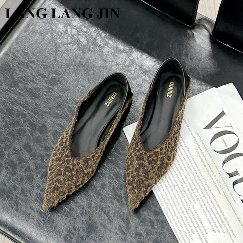 2025 Новый Бренд Женские Балетки Мода Острый Носок Неглубокие Лоферы Повседневная Мягкая Подошва Балерина Леопардовый Принт Танцевальная Обувь Mujer 35
2025 Новый Бренд Женские Балетки Мода Острый Носок Неглубокие Лоферы Повседневная Мягкая Подошва Балерина Леопардовый Принт Танцевальная Обувь Mujer 35