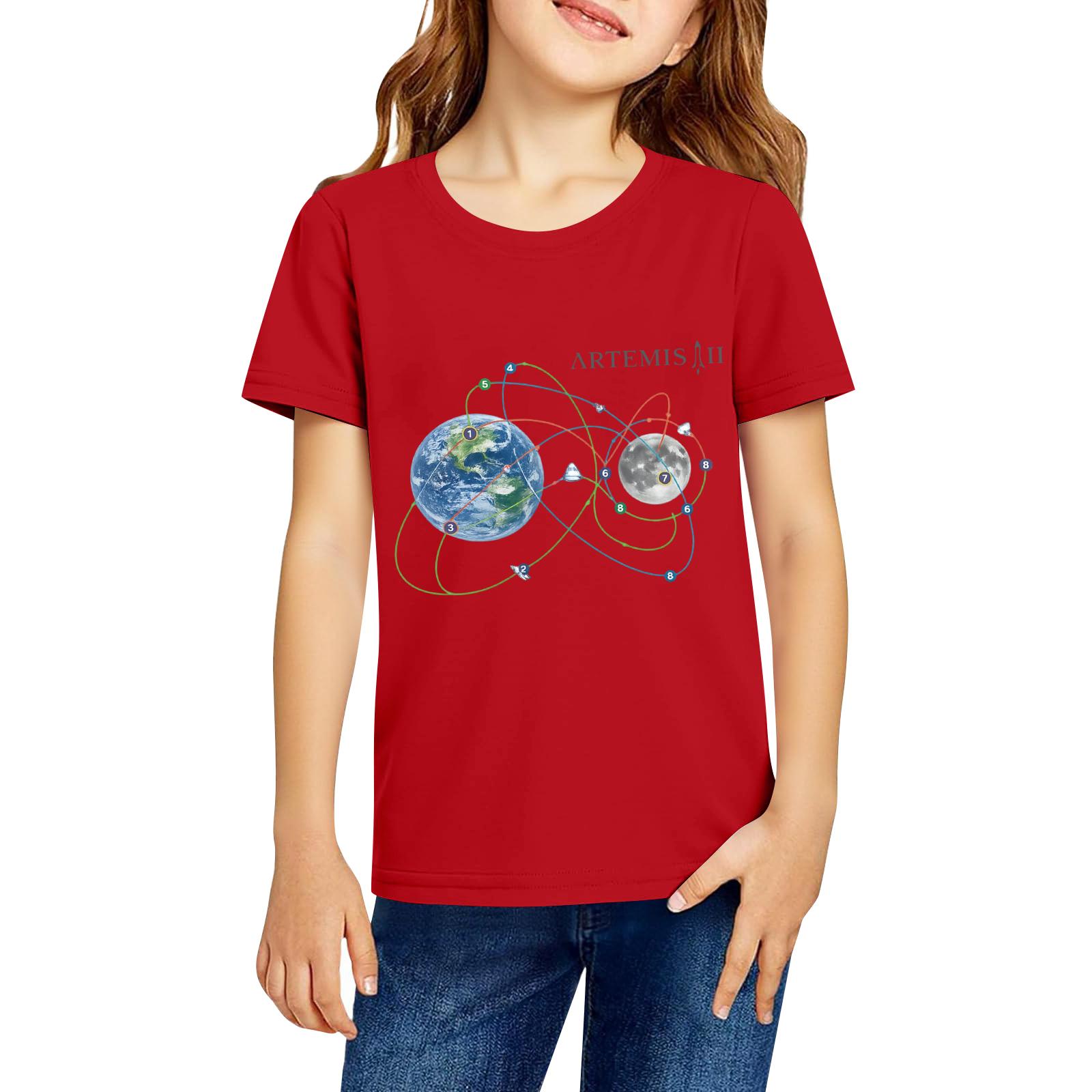 Children s Casual Fashion Short Sleeve Top Artemis II Graphic Print Crew Neck Comfortable Fit Soft Fabric Durable Stitching Suitable for Everyday Wear 110 красный
Children s Casual Fashion Short Sleeve Top Artemis II Graphic Print Crew Neck Comfortable Fit Soft Fabric Durable Stitching Suitable for Everyday Wear 110 красный