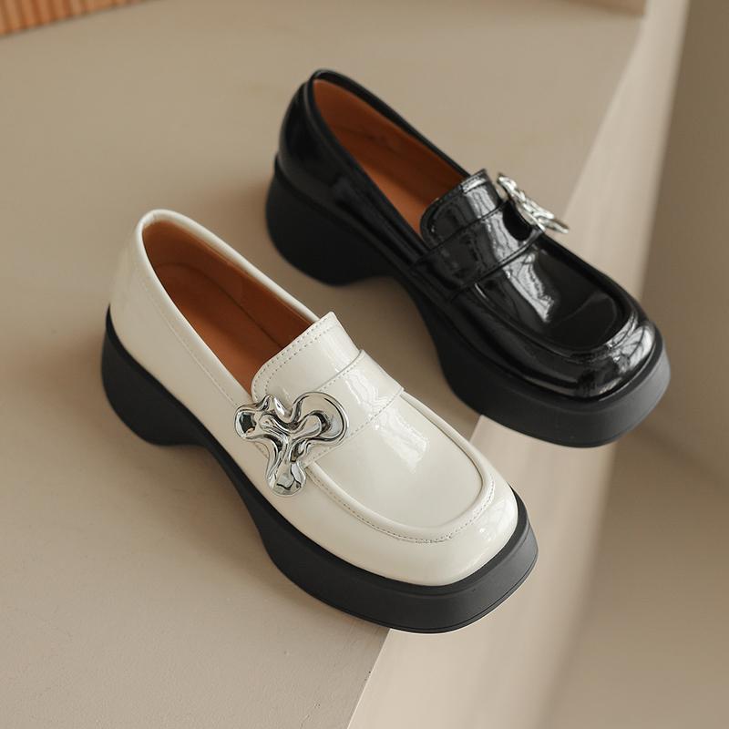 Women s low-heeled single shoes spring and autumn retro versatile comfortable large-size casual low-top shoes 34 білий
Women s low-heeled single shoes spring and autumn retro versatile comfortable large-size casual low-top shoes 34 білий
