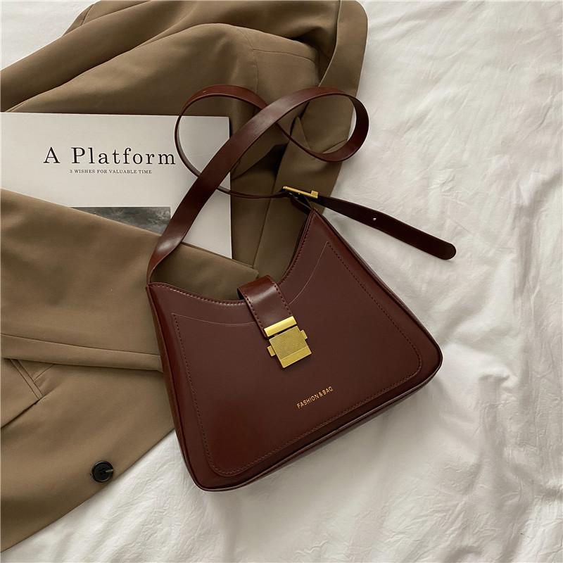 Женская сумка 2025 новая мода сумка-ведро однотонная сумка под мышкой молодежная рабочая на плечо сумка-мессенджер темно-коричневого
Женская сумка 2025 новая мода сумка-ведро однотонная сумка под мышкой молодежная рабочая на плечо сумка-мессенджер темно-коричневого