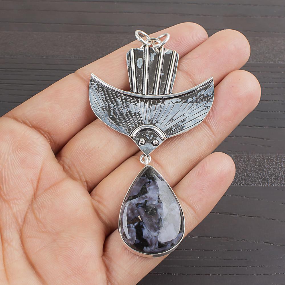 Natural Milky Stone Gemstone 925 Sterling Silver Jewelry Designer Pendant 3.13 AJP-2099
Natural Milky Stone Gemstone 925 Sterling Silver Jewelry Designer Pendant 3.13 AJP-2099