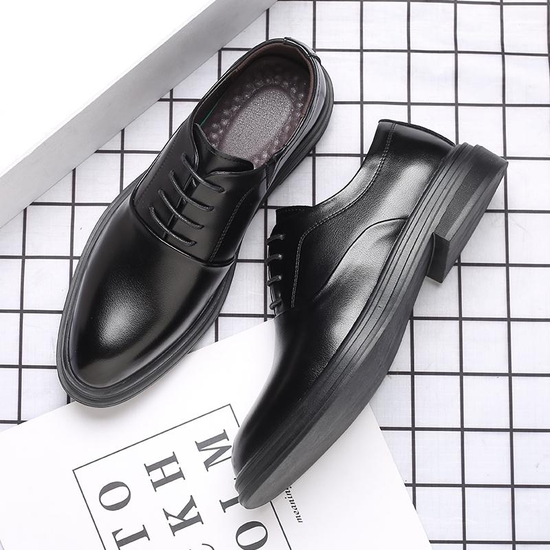 Деловая кожаная обувь на мягкой подошве, рабочая обувь, уличная нескользящая формальная обувь, модная повседневная мужская обувь JZ-850-131 44 чёрный
Деловая кожаная обувь на мягкой подошве, рабочая обувь, уличная нескользящая формальная обувь, модная повседневная мужская обувь JZ-850-131 44 чёрный