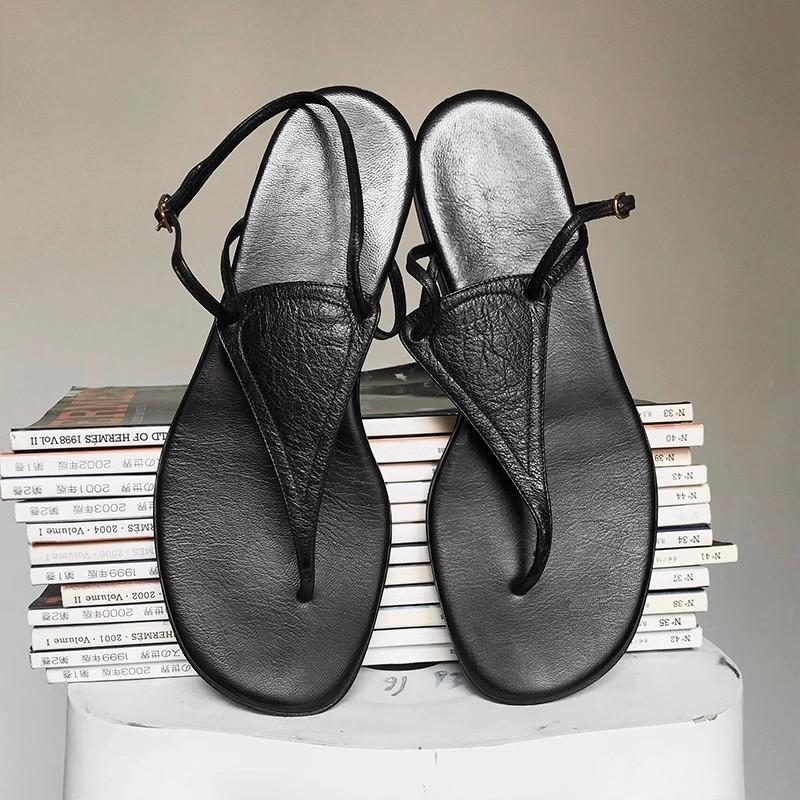 Leather new breathable pink light mouth single shoes women s flat bow one word buckle sandals 35
Leather new breathable pink light mouth single shoes women s flat bow one word buckle sandals 35