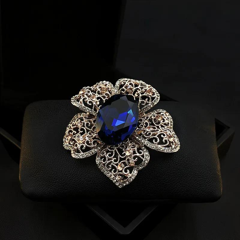 SKEDS Luxury Vintage Women Men Rhinestone Flower Badges Pins Fashion Gorgeous Crystal Brooches For Woman s Man s Party Banquet синій
SKEDS Luxury Vintage Women Men Rhinestone Flower Badges Pins Fashion Gorgeous Crystal Brooches For Woman s Man s Party Banquet синій