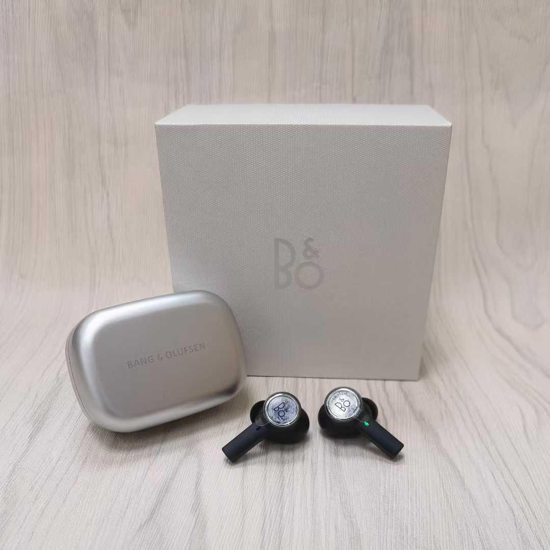 Bluetooth-навушники Beoplay EX з тривалим терміном служби батареї, сумісні з міжкордонним використанням срібний
Bluetooth-навушники Beoplay EX з тривалим терміном служби батареї, сумісні з міжкордонним використанням срібний