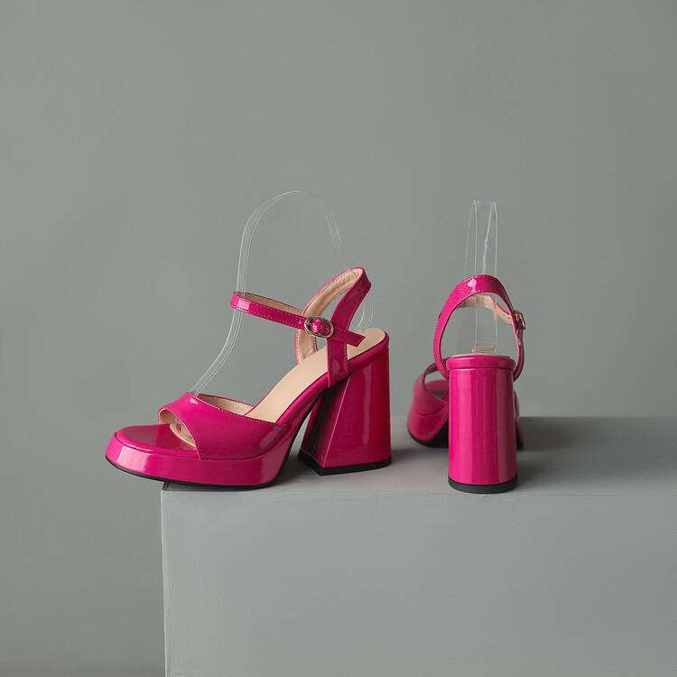 Модные новые туфли-сандалии из лакированной кожи с круглым носком, с вырезом в виде рыбьего рта, с полым ремешком с пряжкой, водонепроницаемой платформой и толстым высоким каблуком для женщин 34
Модные новые туфли-сандалии из лакированной кожи с круглым носком, с вырезом в виде рыбьего рта, с полым ремешком с пряжкой, водонепроницаемой платформой и толстым высоким каблуком для женщин 34