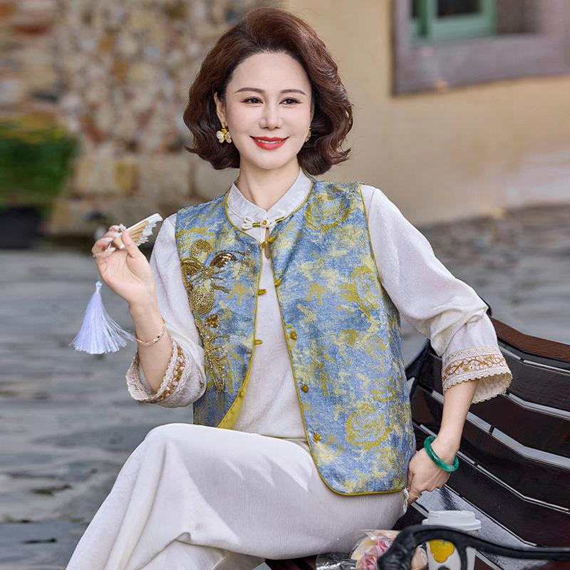 Chinese Style Embroidered Vest Cardigan for Women - Fashionable Spring/Autumn Lightweight Top for Middle-Aged and Elderly 3XL (120-135 catties)
Chinese Style Embroidered Vest Cardigan for Women - Fashionable Spring/Autumn Lightweight Top for Middle-Aged and Elderly 3XL (120-135 catties)