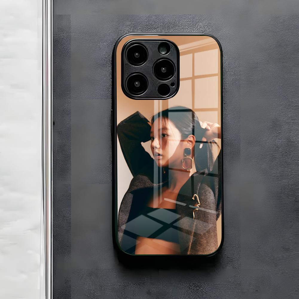 Singer L-Lee Hyeri Phone Case For IPhone 17 Air 16 E Pro Max 15 14 13 Mini 12 Pro 11 Max Plus Black Glass Cover iPhone17 Air
Singer L-Lee Hyeri Phone Case For IPhone 17 Air 16 E Pro Max 15 14 13 Mini 12 Pro 11 Max Plus Black Glass Cover iPhone17 Air