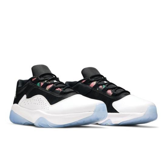 Air Jordan 11 CMFT Low White Black CW0784-104 EU 42.5 чорний/білий
Air Jordan 11 CMFT Low White Black CW0784-104 EU 42.5 чорний/білий