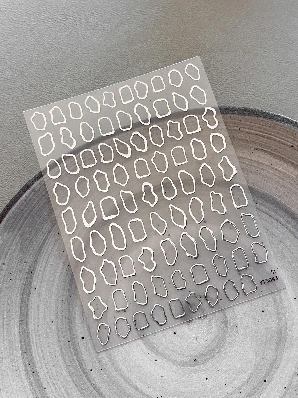 BEPAN 1pcs Hot-Stamped Stripe Minimalist Circle Stickers Gold and Silver Circle Nail Art Decorations Perfect for Valentine s Day Dates
BEPAN 1pcs Hot-Stamped Stripe Minimalist Circle Stickers Gold and Silver Circle Nail Art Decorations Perfect for Valentine s Day Dates