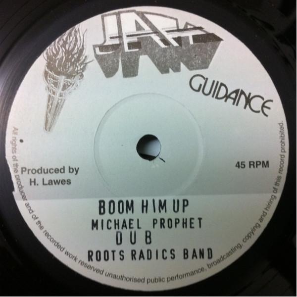 10inch Record MICHAEL PROPHET / THE ROOTS RADICS - Boom Him Up / You Been Talking JG012 Jah Guidance Reggae, Ska & Dub Used
10inch Record MICHAEL PROPHET / THE ROOTS RADICS - Boom Him Up / You Been Talking JG012 Jah Guidance Reggae, Ska & Dub Used