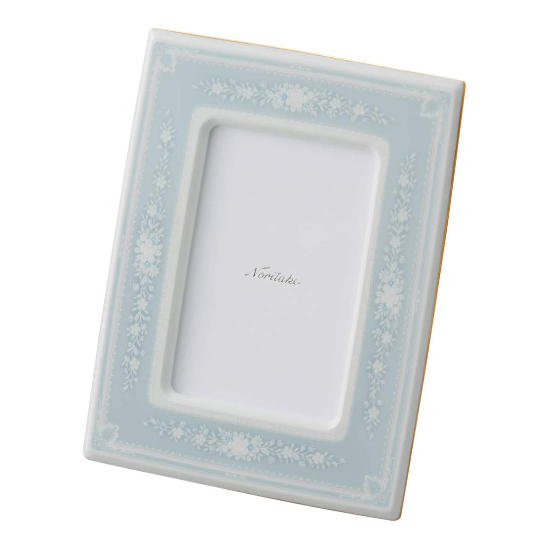 Noritake Photo Frame, Blue, Diameter: Approx. 20cm, Diameter: Approx. 16cm, Inner Paper Size: 8.9cm x 12.7cm, Y91882/1507
Noritake Photo Frame, Blue, Diameter: Approx. 20cm, Diameter: Approx. 16cm, Inner Paper Size: 8.9cm x 12.7cm, Y91882/1507