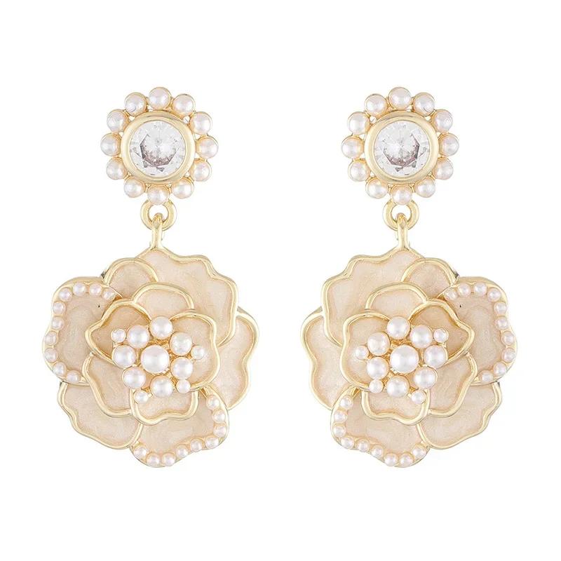1 Pair New Floral Earrings Luxury Pearl Camellia Women s Earrings Fashion Jewelry Party Wedding Accessories Gifts бронзовый
1 Pair New Floral Earrings Luxury Pearl Camellia Women s Earrings Fashion Jewelry Party Wedding Accessories Gifts бронзовый