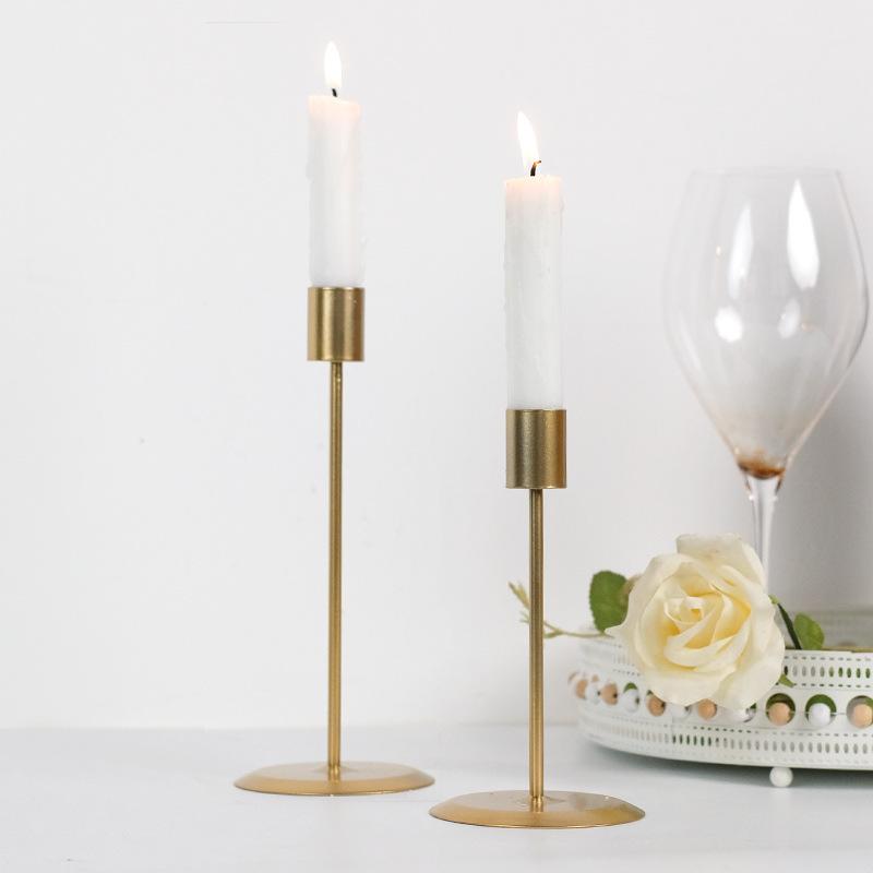 Nordic Single Head Simple Iron Art Candle Holders Christmas Table Ornaments Romantic Wedding Decoration Metal Candlestick
Nordic Single Head Simple Iron Art Candle Holders Christmas Table Ornaments Romantic Wedding Decoration Metal Candlestick
