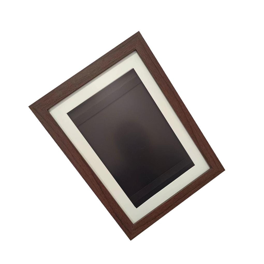 Picture Frame Decorative Elastic Band Rectangular Wall-mounted Replacement Photography Painting Display Frames 10.2x15.2cm
Picture Frame Decorative Elastic Band Rectangular Wall-mounted Replacement Photography Painting Display Frames 10.2x15.2cm