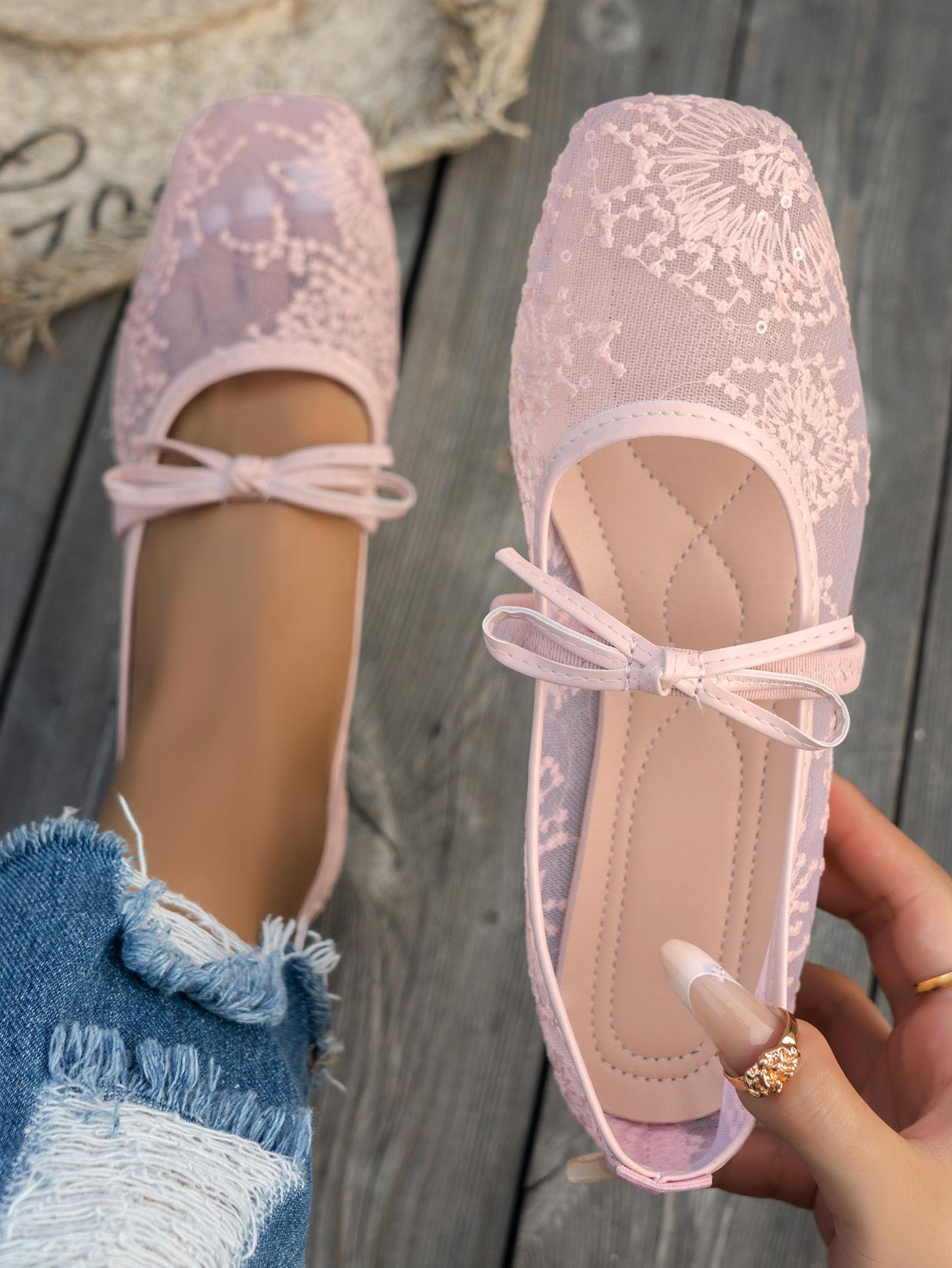 Breathable Low-top Shoes, Single Shoes, Women s Shoes, Large Size Shoes 43
Breathable Low-top Shoes, Single Shoes, Women s Shoes, Large Size Shoes 43
