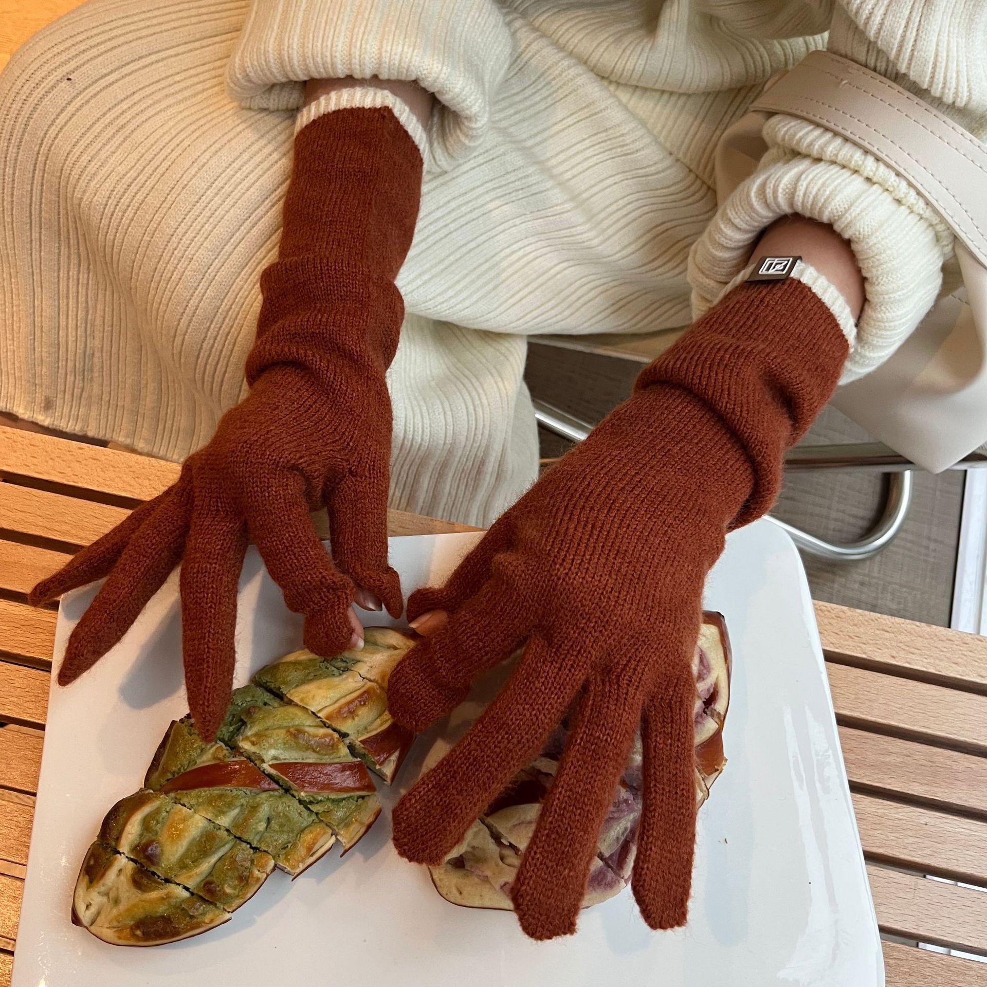 Colorful Knitted Gloves for ColdSeason BrandNew Korean Warmth Thickened Wool Extended Sleeves for Women Versatile and Styleable
Colorful Knitted Gloves for ColdSeason BrandNew Korean Warmth Thickened Wool Extended Sleeves for Women Versatile and Styleable