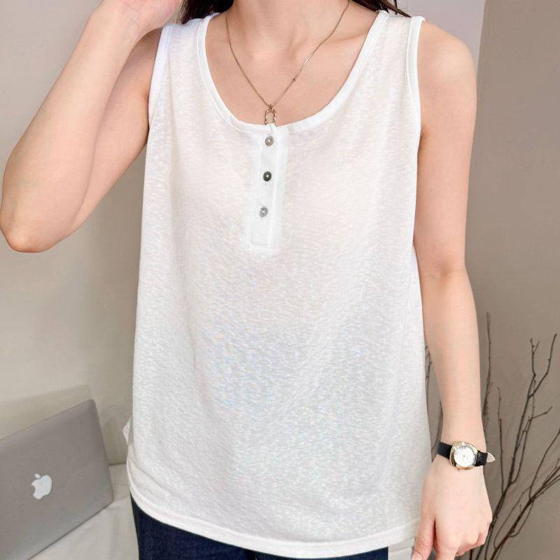 Women s Round Neck Sleeveless Camisole: Breathable, Simple, Versatile, Loose Fit Top for Spring/Summer One Size білий
Women s Round Neck Sleeveless Camisole: Breathable, Simple, Versatile, Loose Fit Top for Spring/Summer One Size білий
